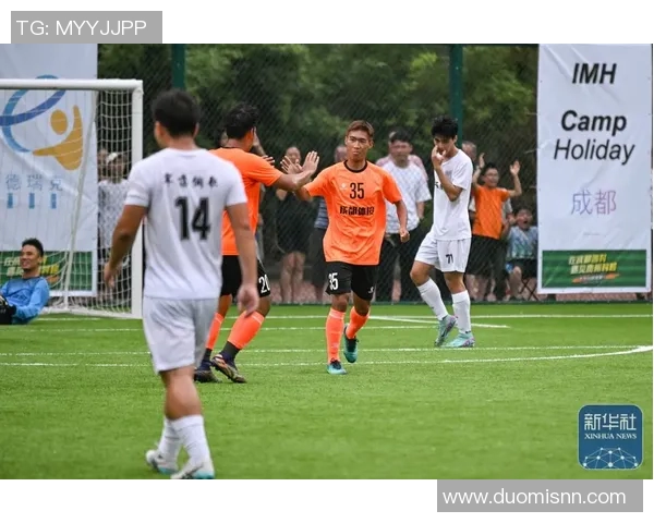 2023足球明星中国行盛况空前球迷热情高涨共庆足球盛宴